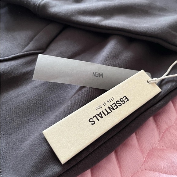 Fear of God Black Hoodie with Cream '1977' - Picture 6 of 7